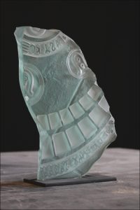 ARTifact Fragment sculpture en verre en Hauts-de-Seine